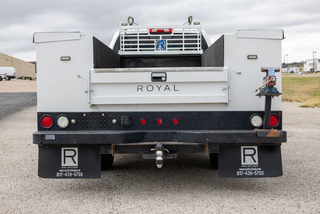 Used 2019 Chevrolet Silverado 3500 W/T w/ WT Convenience Package image 6