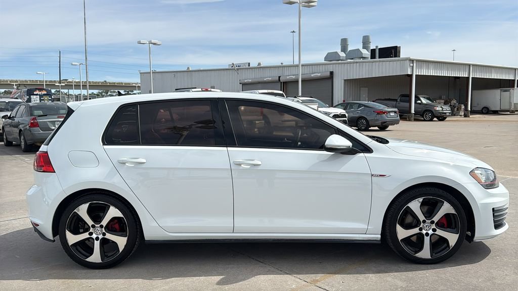 Used 2016 Volkswagen GTI SE w/ Lighting Package (SEL) FWD image 6