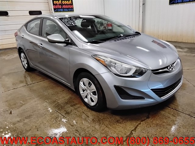 Used 2016 Hyundai Elantra SE FWD image 1