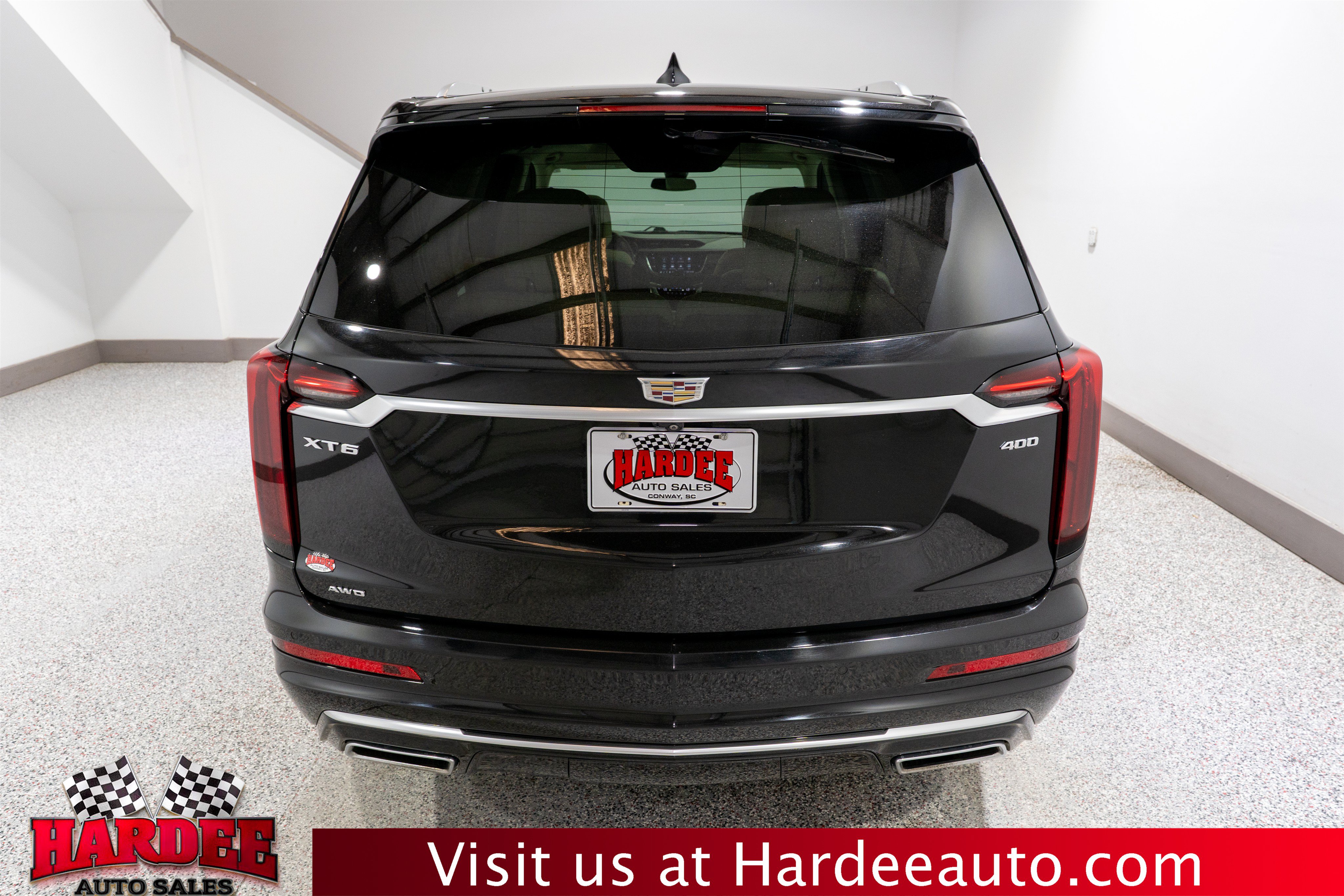 Used 2020 Cadillac XT6 Premium Luxury w/ LPO, Floor Liner Package AWD/4WD image 4