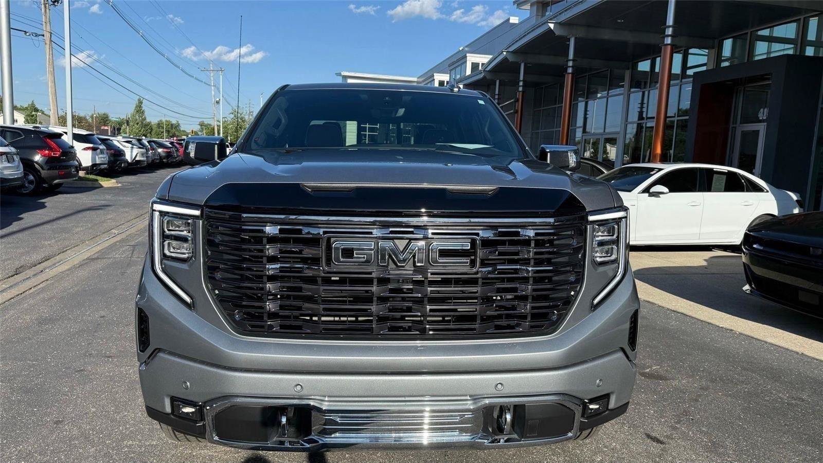 Used 2025 GMC Sierra 1500 Denali Ultimate AWD/4WD image 52