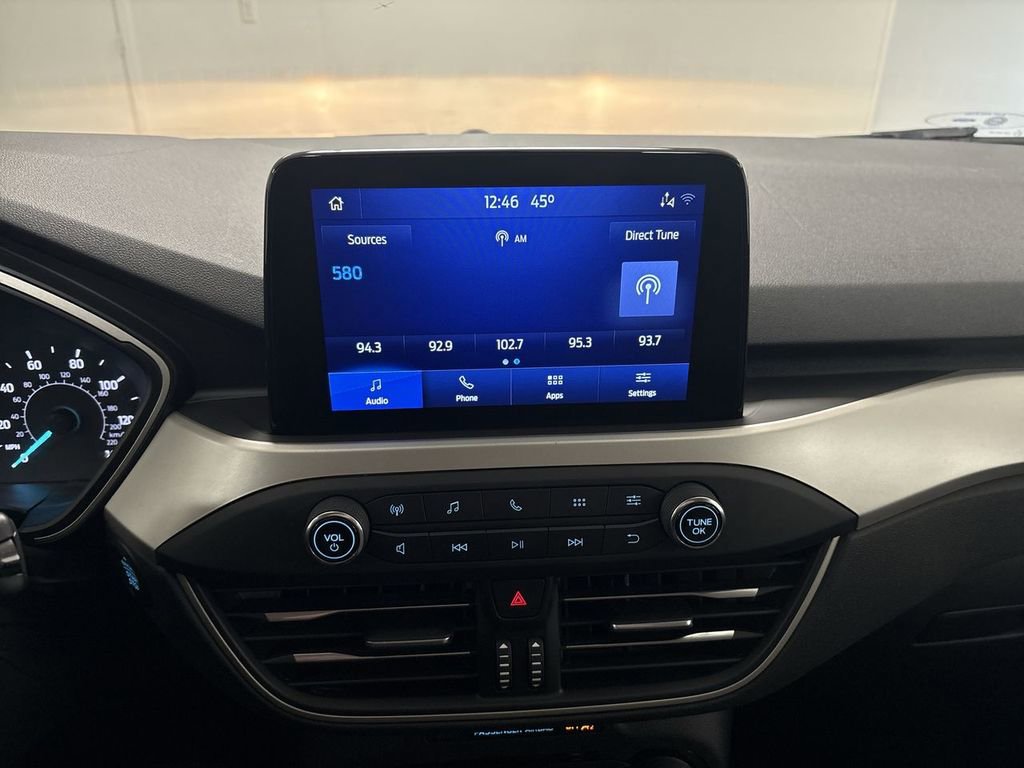 Used 2022 Ford Escape SE image 29