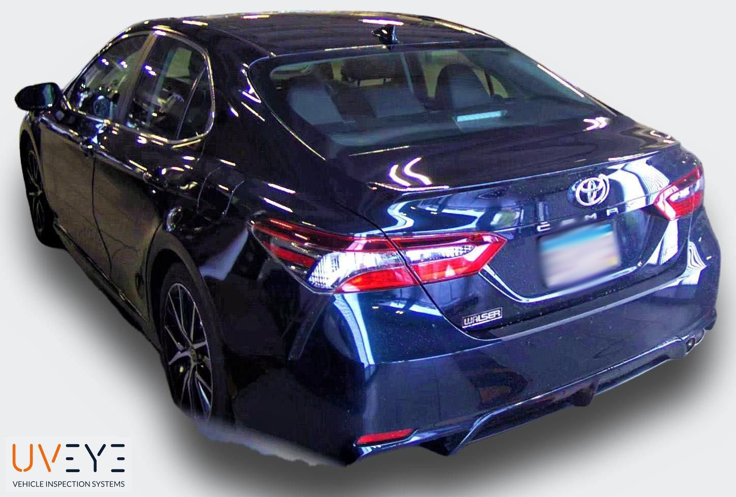 Used 2021 Toyota Camry SE w/ Cold Weather Package FWD image 9