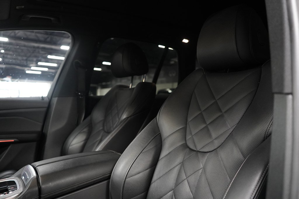 Used 2023 BMW X5 sDrive40i w/ Premium Package RWD image 11