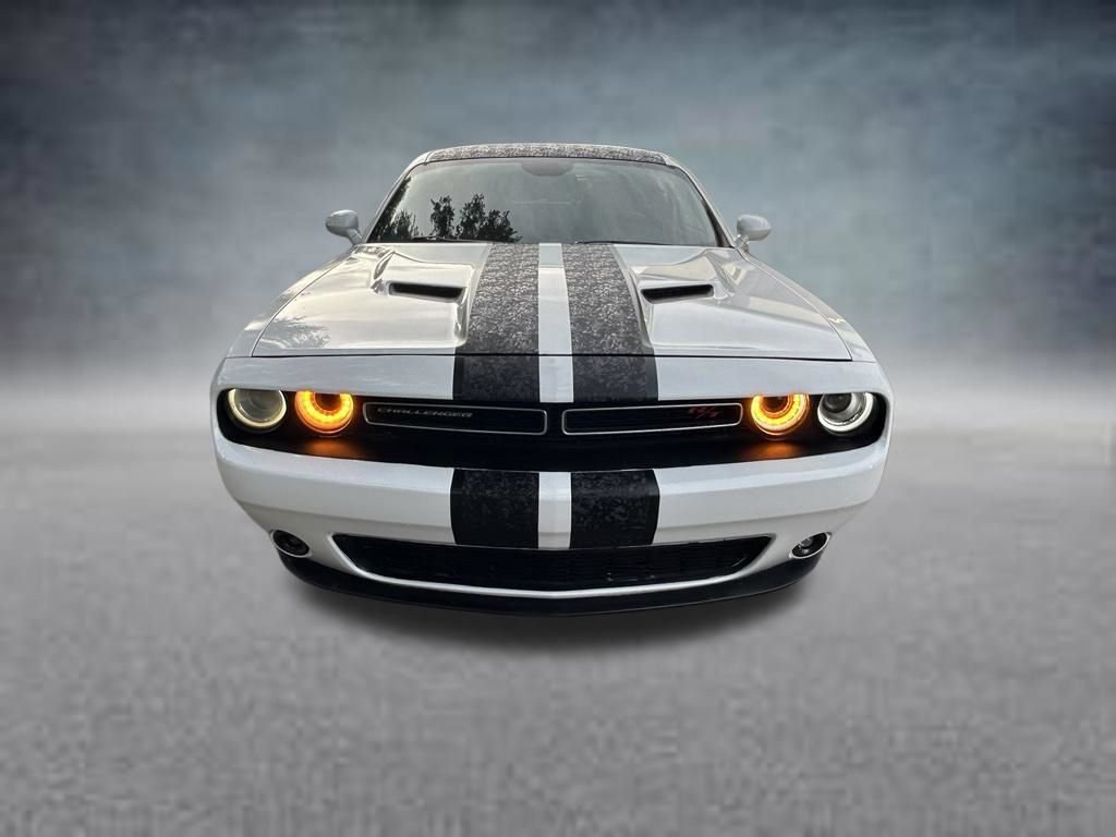 Used 2016 Dodge Challenger R/T Plus RWD image 9