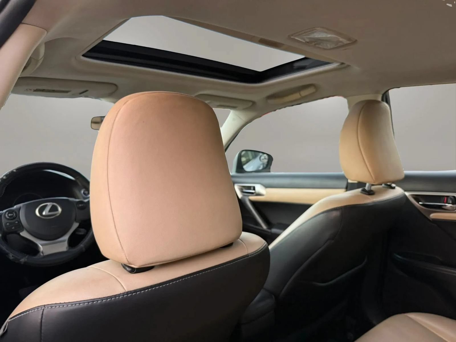 Used 2014 Lexus CT 200h FWD image 27
