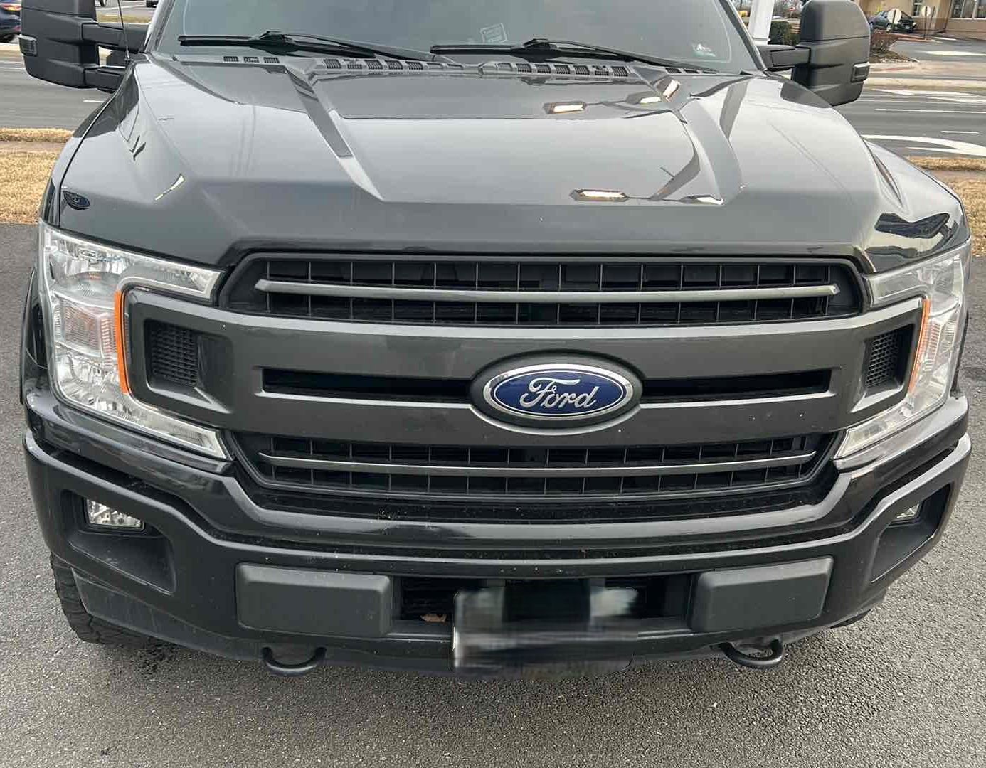 Used 2019 Ford F150 XLT w/ Equipment Group 302A Luxury image 2