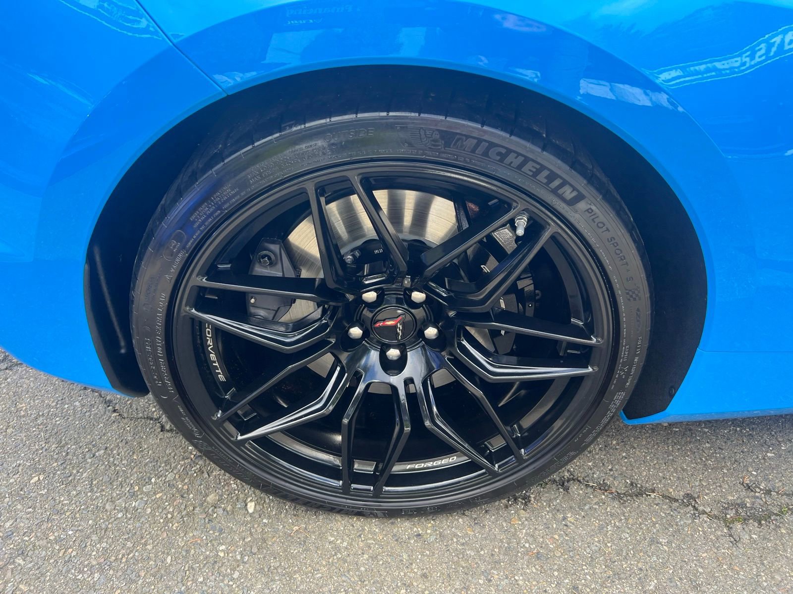 Used 2023 Chevrolet Corvette Z06 w/ Stealth Interior Trim Package image 19