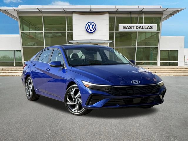 Used 2025 Hyundai Elantra Limited FWD video 1