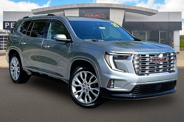 Certified 2025 GMC Acadia Denali w/ Super Cruise Package AWD/4WD image 11