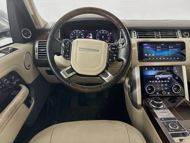 Used 2018 Land Rover Range Rover Supercharged AWD/4WD image 25