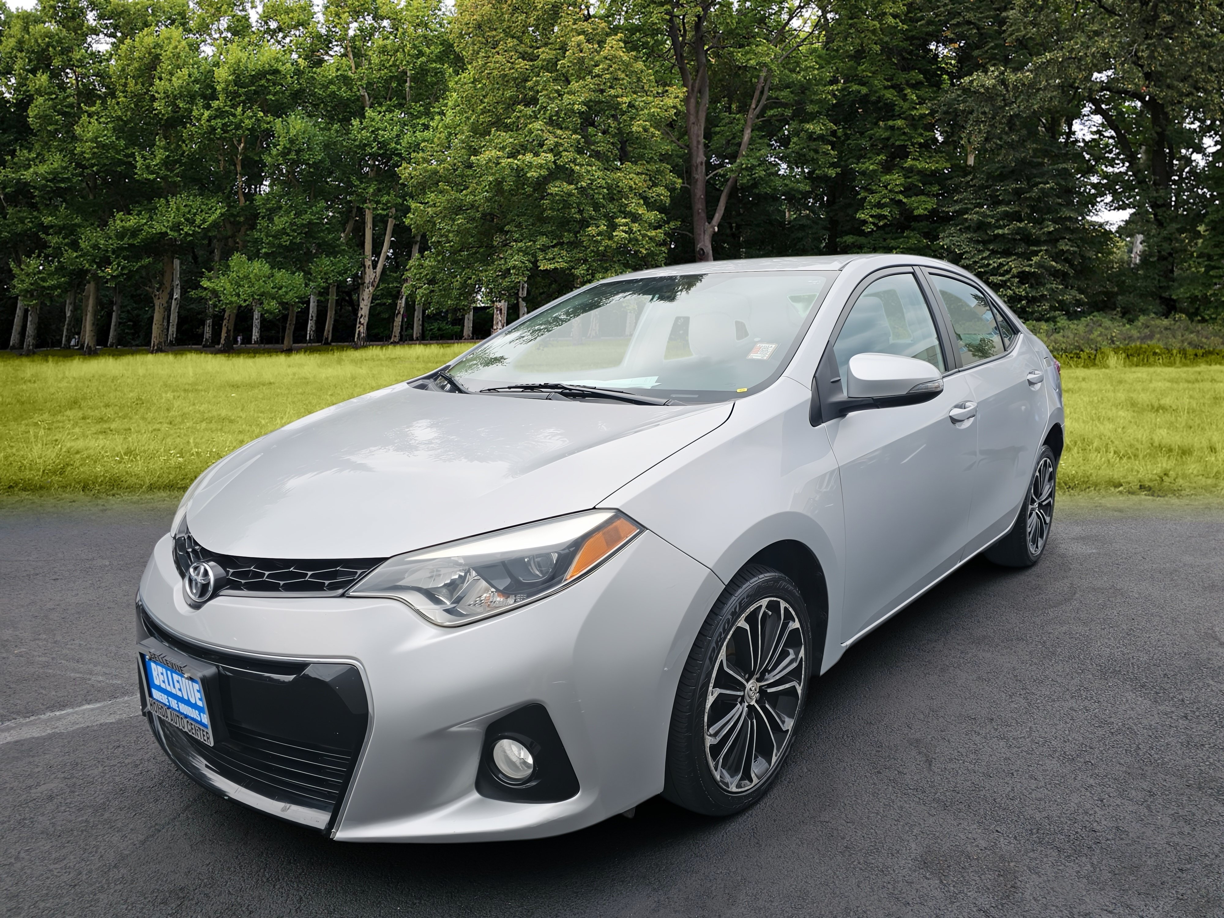 Used 2016 Toyota Corolla S FWD image 3