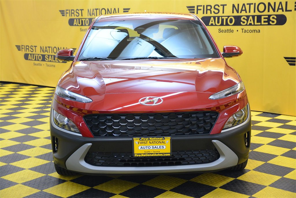 Used 2023 Hyundai Kona SE image 4