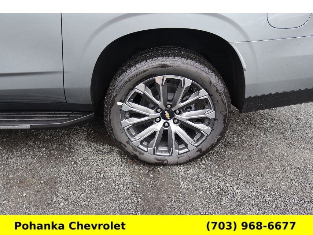 New 2026 Chevrolet Suburban High Country w/ Sun And Tow Package image 25