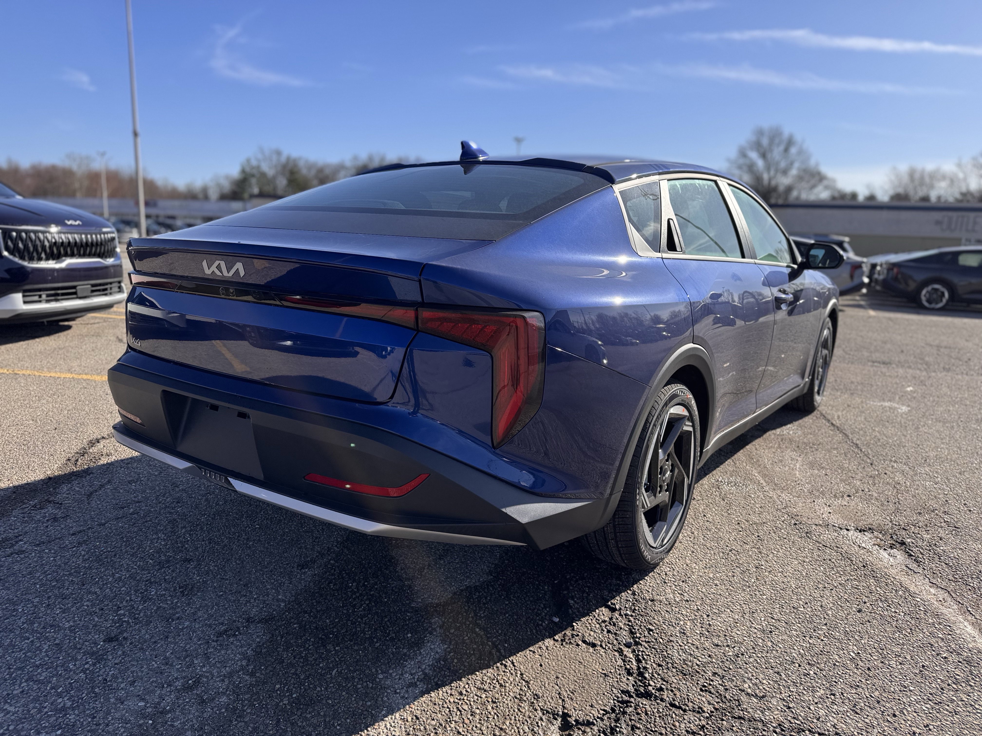 New 2026 Kia K4 EX image 3