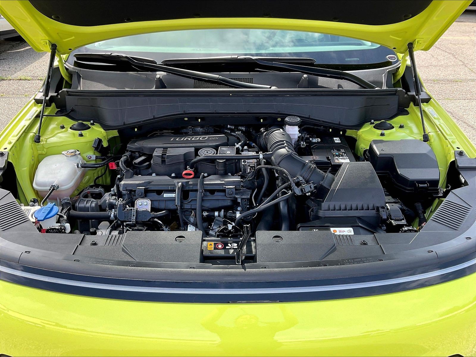 Certified 2024 Hyundai Kona Limited AWD/4WD image 29