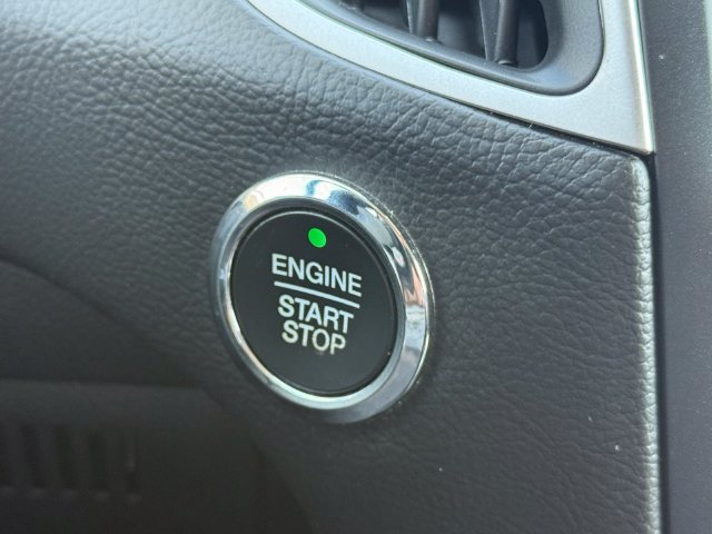 Certified 2024 Ford Edge SEL w/ Convenience Package AWD/4WD image 15