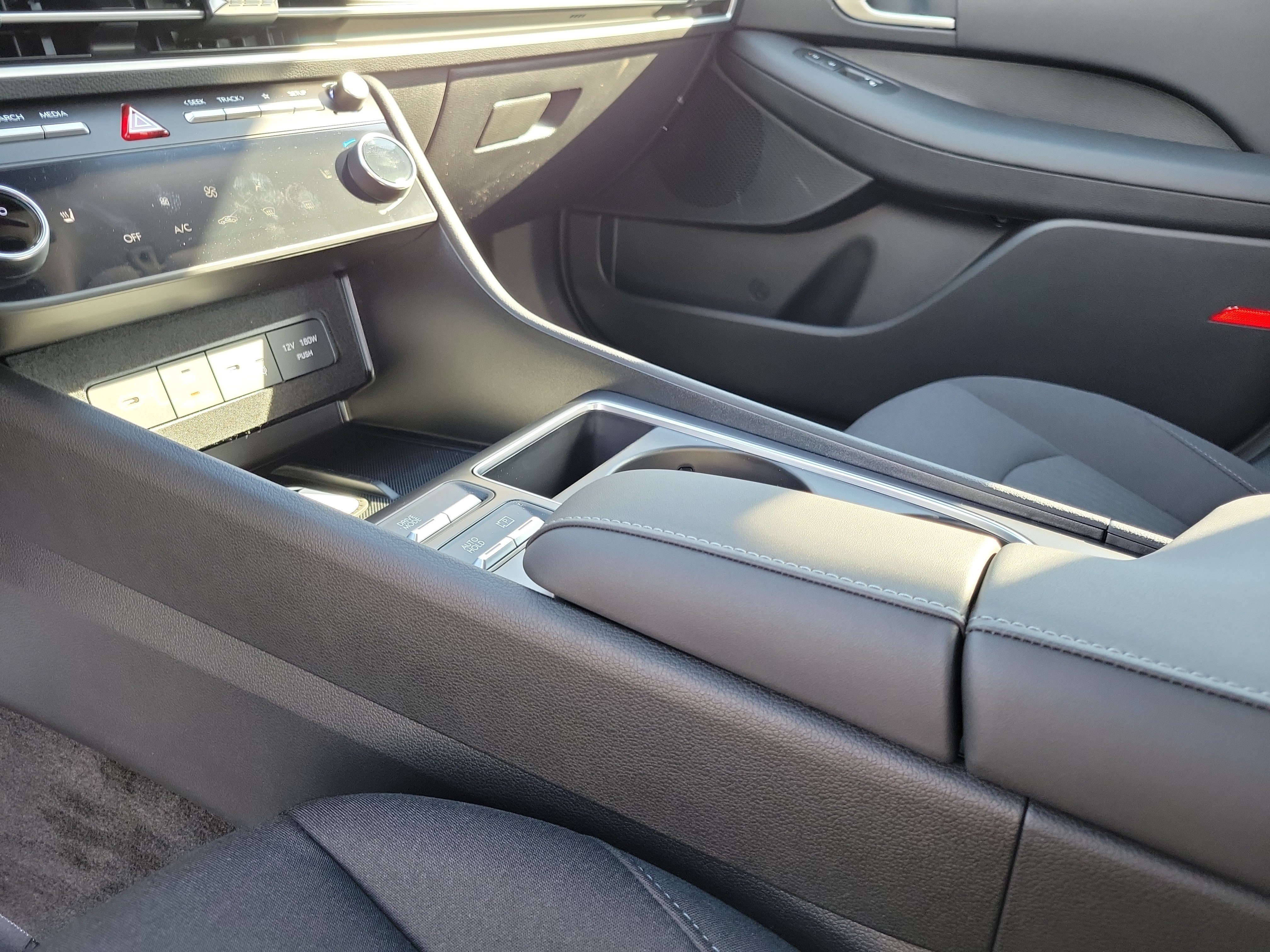 New 2026 Hyundai Sonata SEL FWD image 12