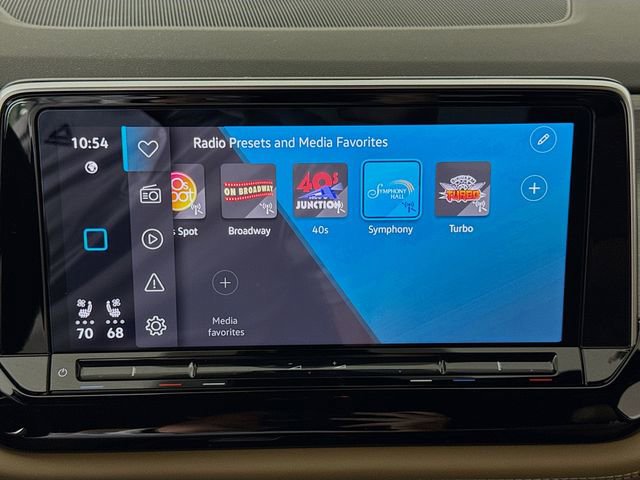 Used 2024 Volkswagen Atlas Cross Sport SE image 14