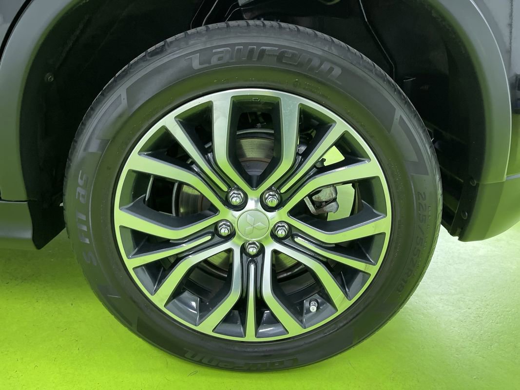 Used 2017 Mitsubishi Outlander Sport SE image 15