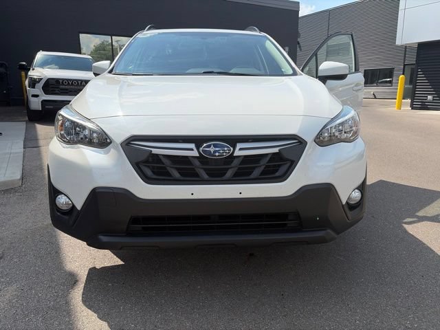 Used 2021 Subaru Crosstrek 2.0i Premium w/ Moonroof Package AWD/4WD image 5