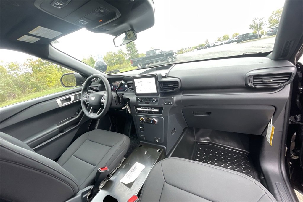 New 2025 Ford Explorer 4WD Police Interceptor image 10