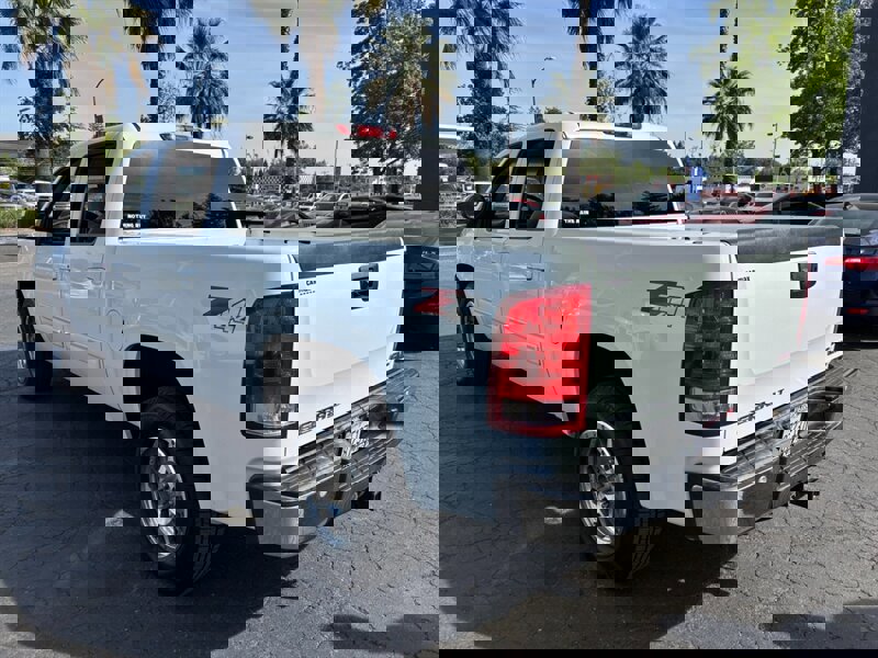 Used 2012 GMC Sierra 1500 SLT w/ SLT Convenience Package image 7