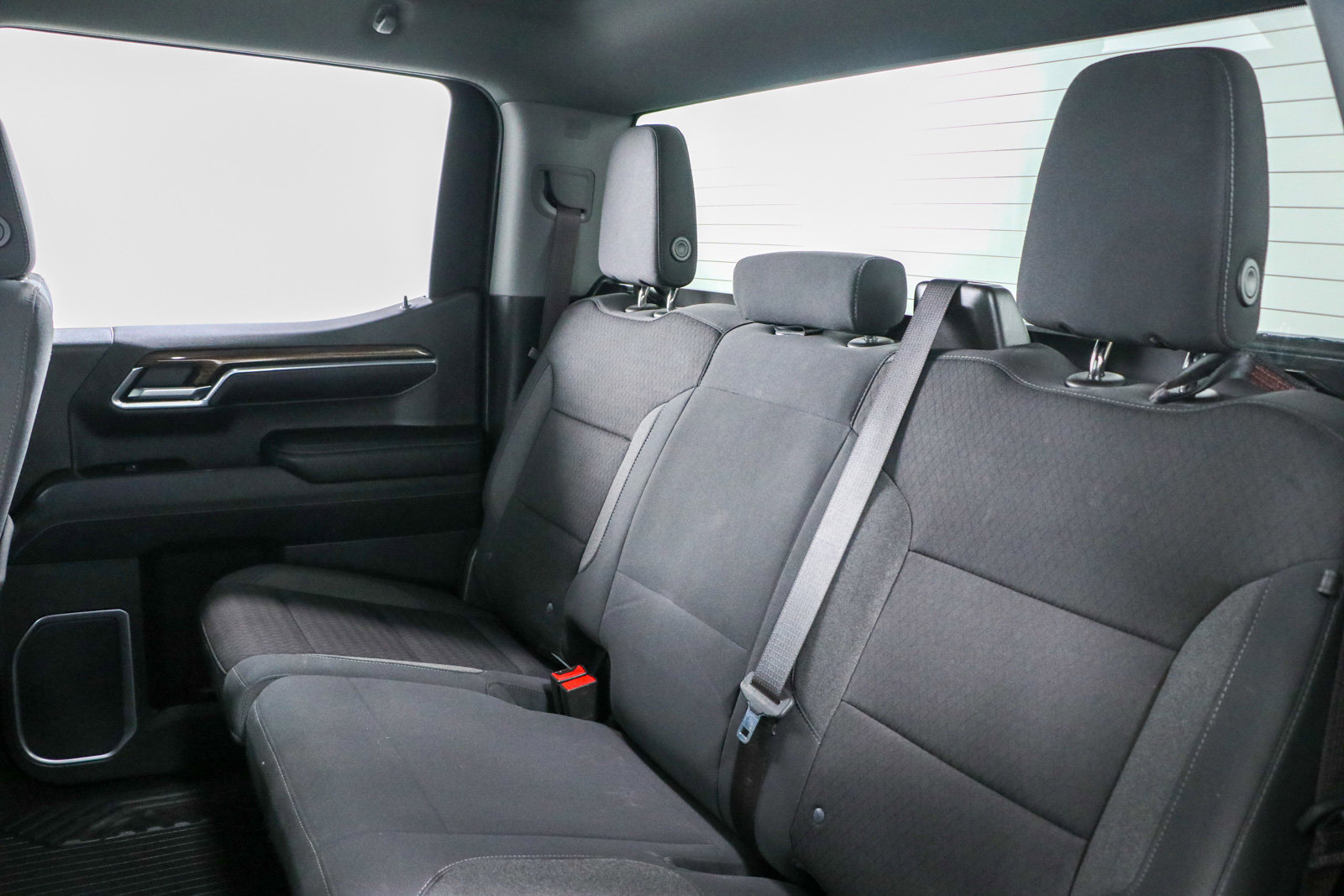 Used 2023 Chevrolet Silverado 1500 LT Trail Boss w/ Protection Package image 27