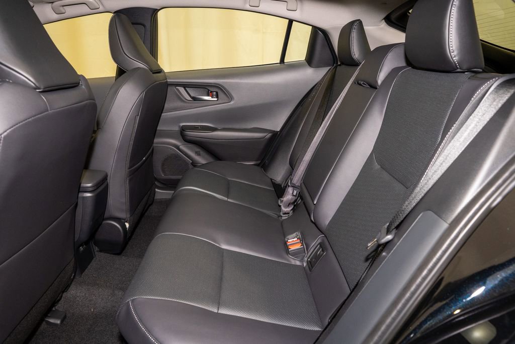 Used 2026 Toyota Prius XLE image 8