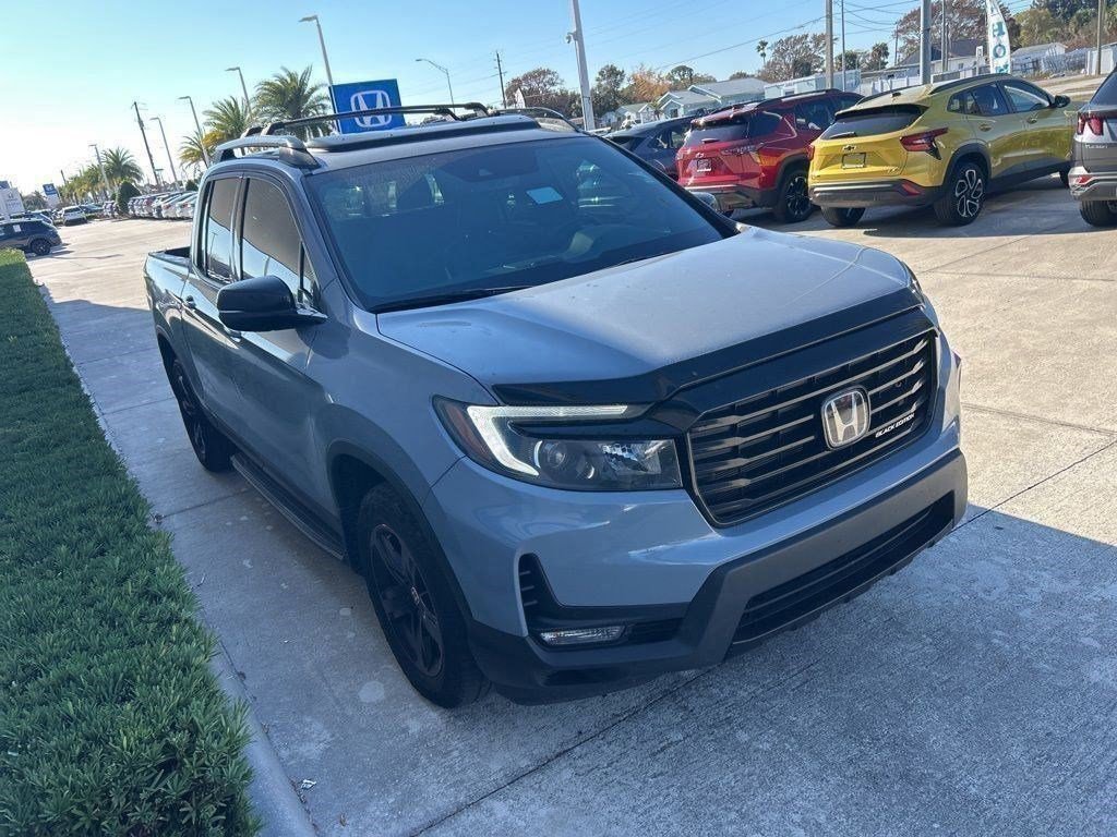 Used 2023 Honda Ridgeline Black Edition image 3