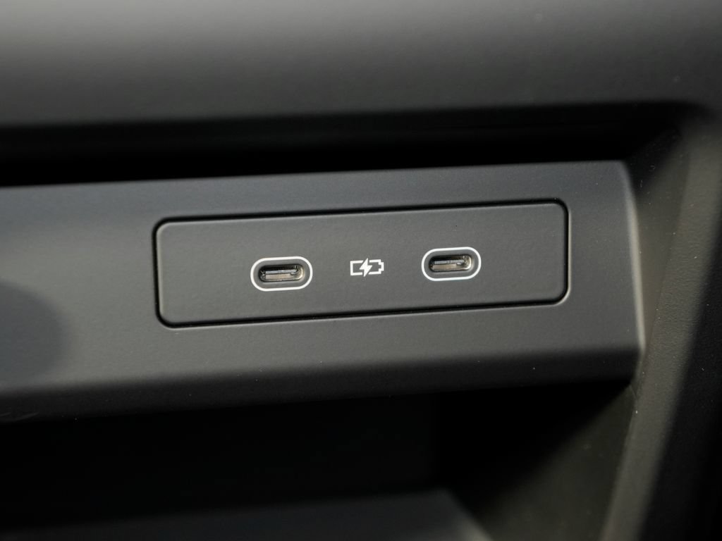 New 2026 Porsche Cayenne GTS AWD/4WD image 39