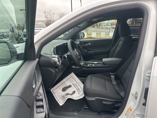 New 2026 Chevrolet Equinox LT w/ Safety and Technology Package image 16