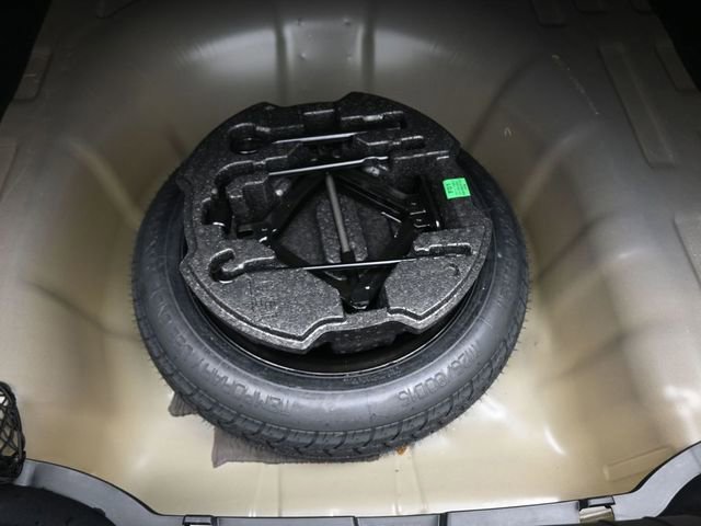 Used 2025 Hyundai Elantra Sport image 12