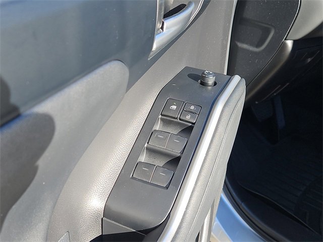 Used 2024 Toyota Highlander XLE image 18