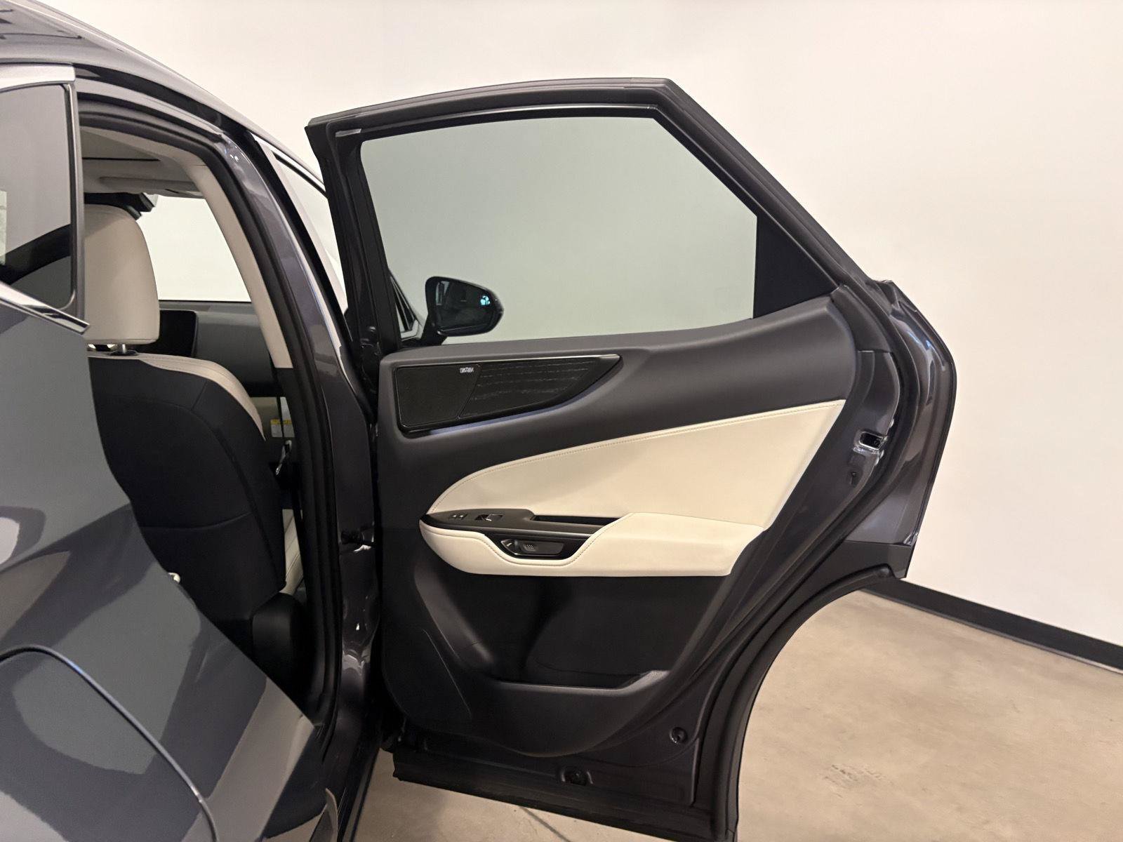 Used 2026 Lexus NX 450h+ AWD w/ Accessory Package (2T) image 34