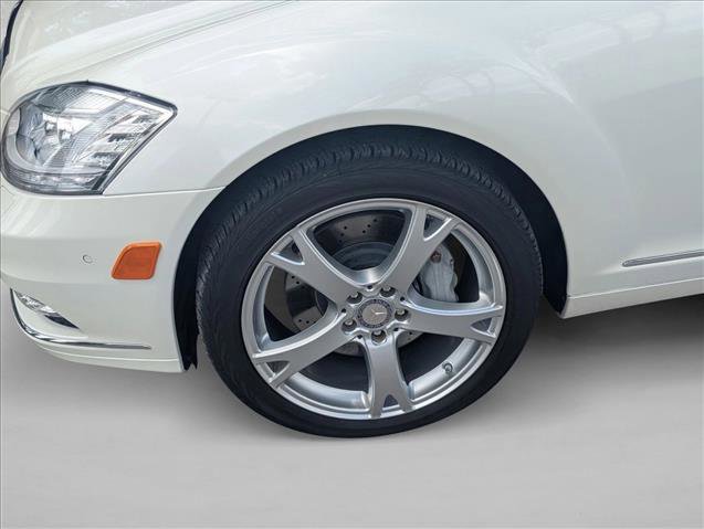 Used 2013 Mercedes-Benz S 550 4MATIC image 25