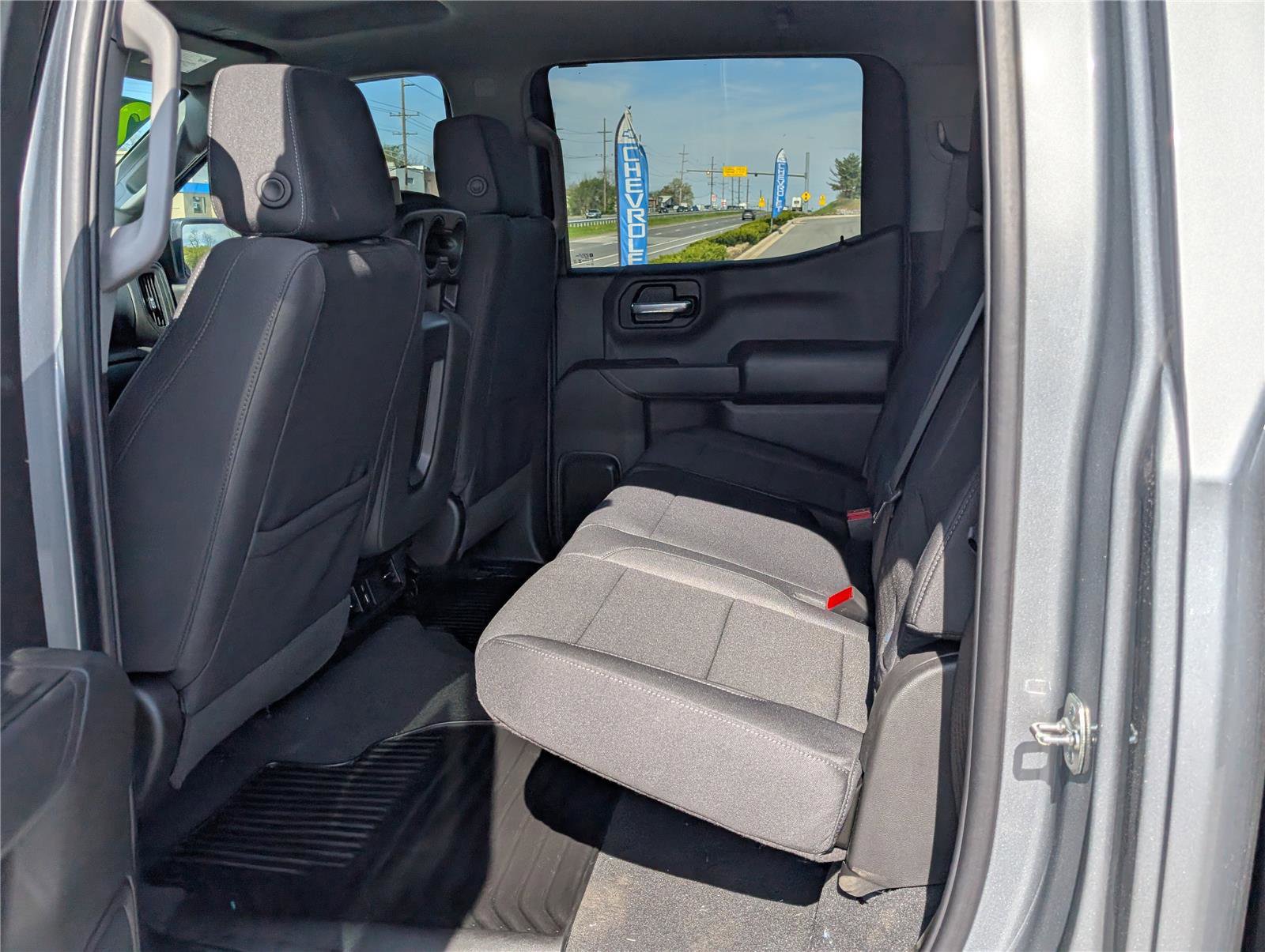 New 2026 Chevrolet Silverado 1500 Custom image 9