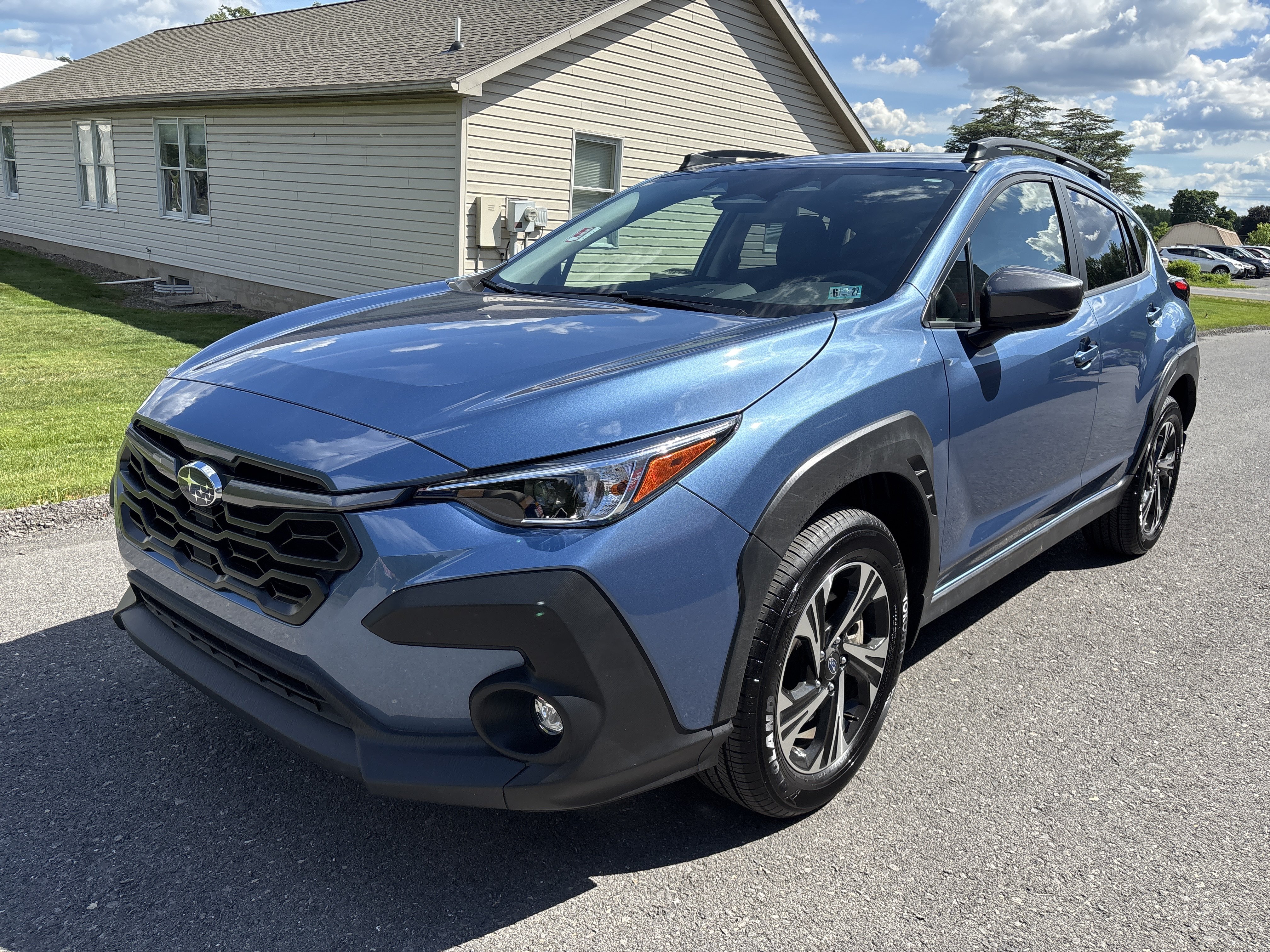 Used 2024 Subaru Crosstrek 2.0i Premium AWD/4WD image 8