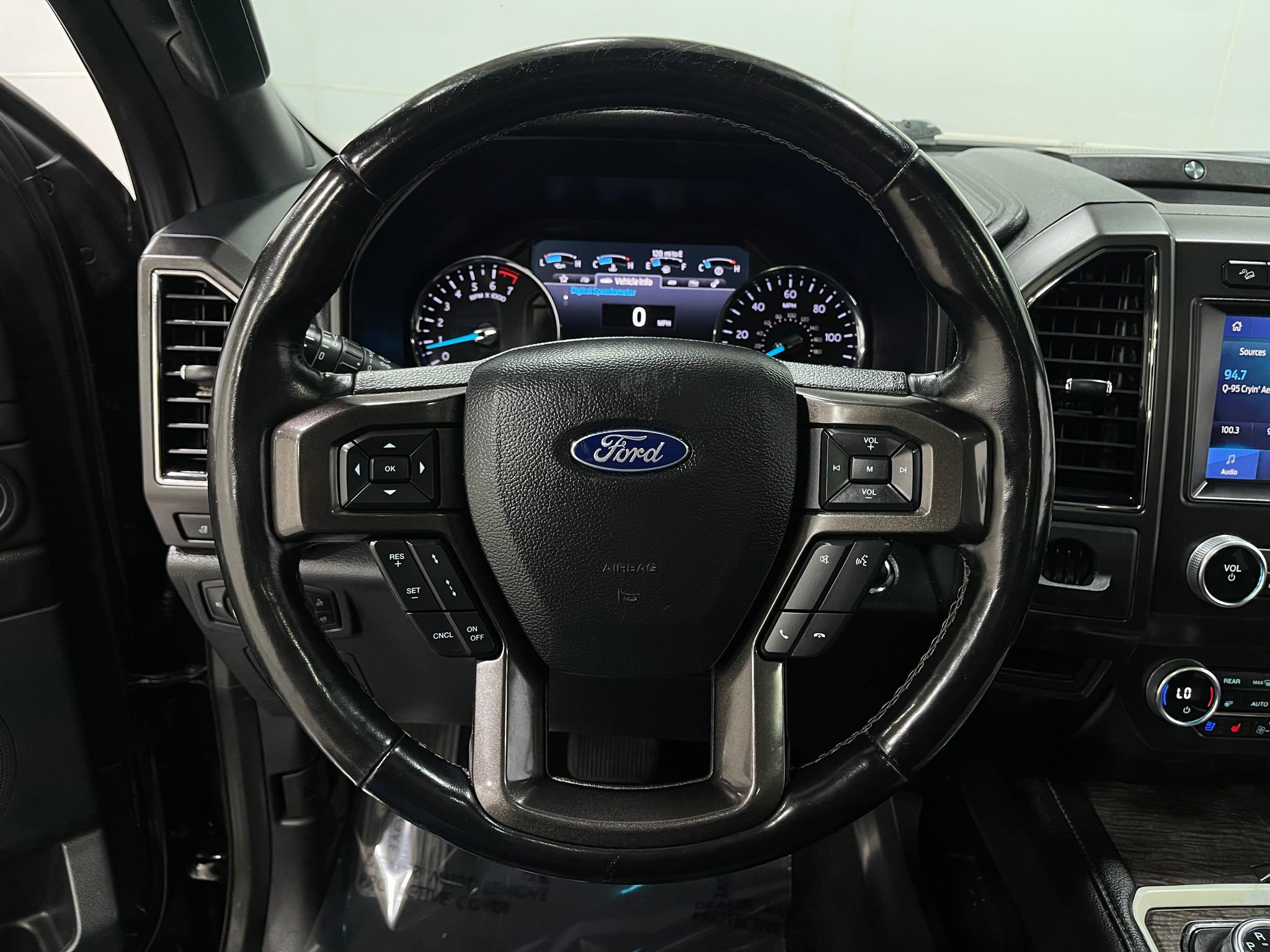 Used 2021 Ford Expedition Max Limited AWD/4WD image 22