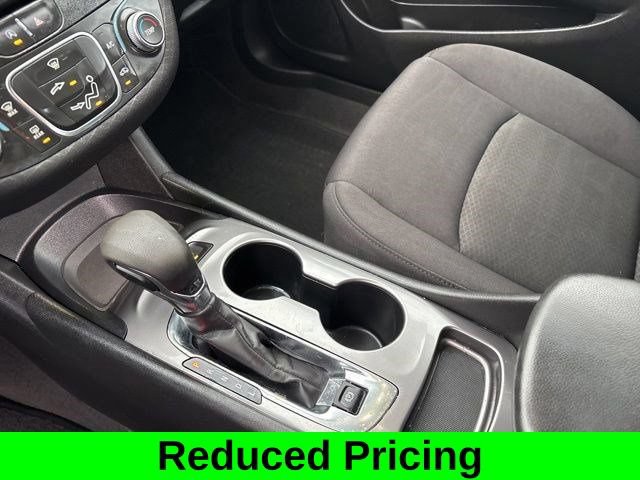 Used 2024 Chevrolet Malibu LS w/ Driver Confidence Package FWD image 25