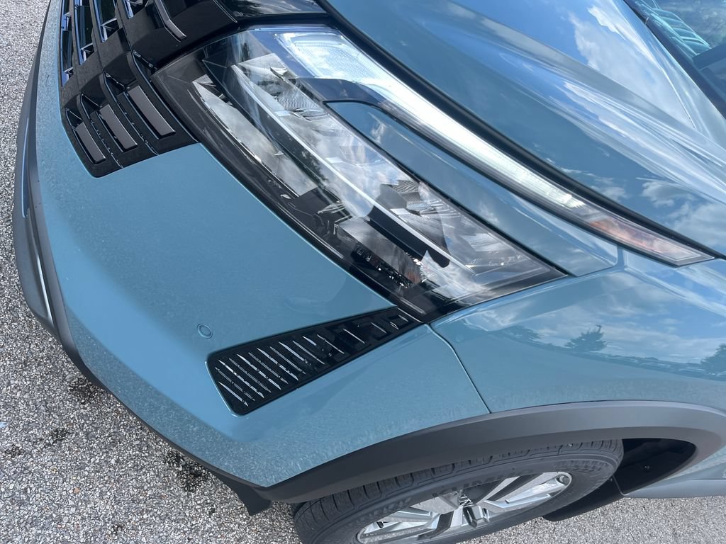 New 2026 Nissan Pathfinder SL FWD image 35