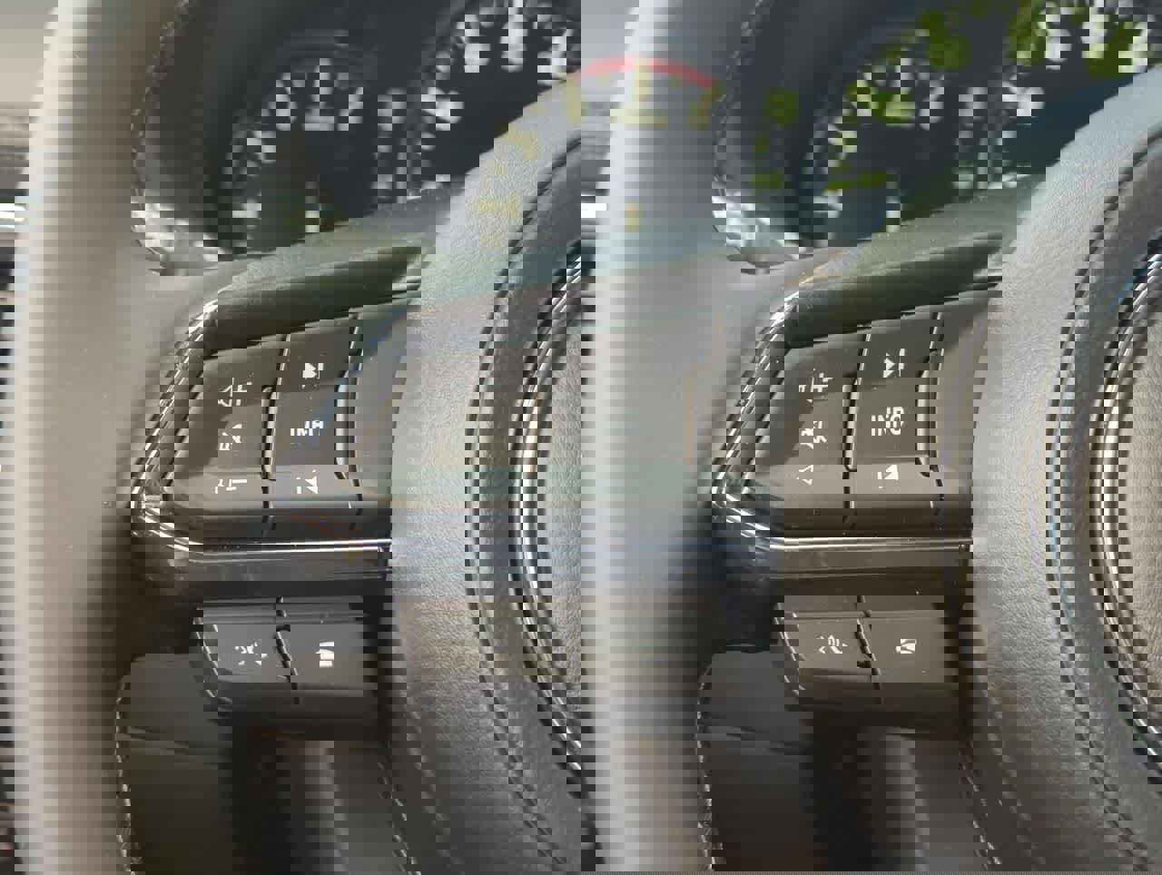 Used 2025 MAZDA CX-5 Signature AWD/4WD image 23