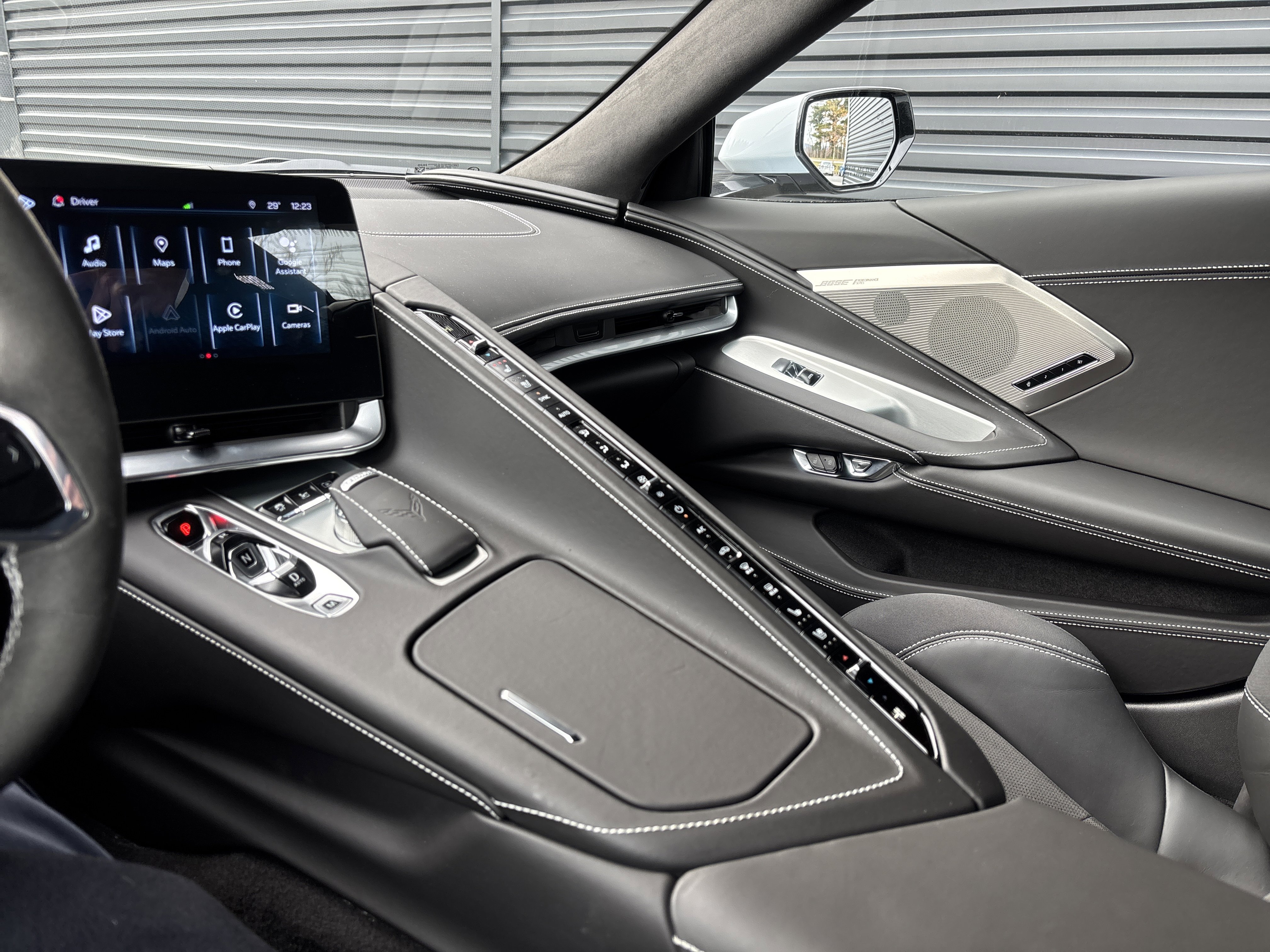 Used 2024 Chevrolet Corvette Stingray Premium Cpe w/ 3LT image 11