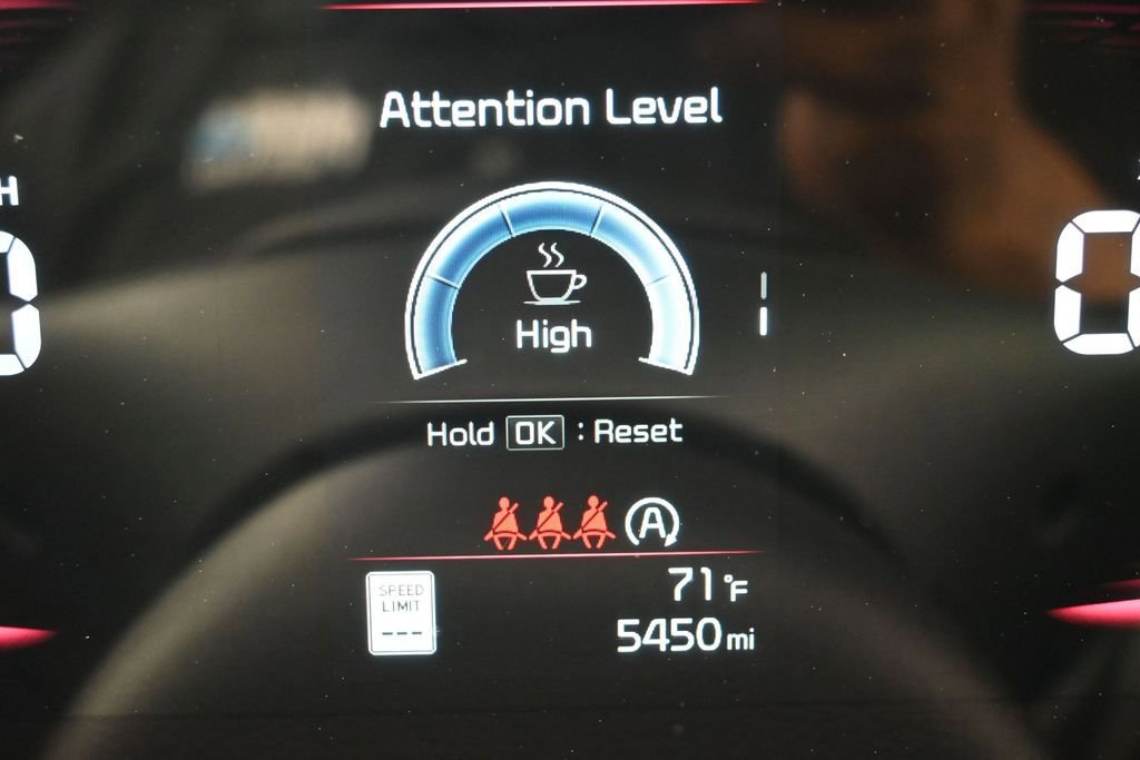 Certified 2025 Kia Sportage X-Line w/ Premium Package AWD/4WD image 16