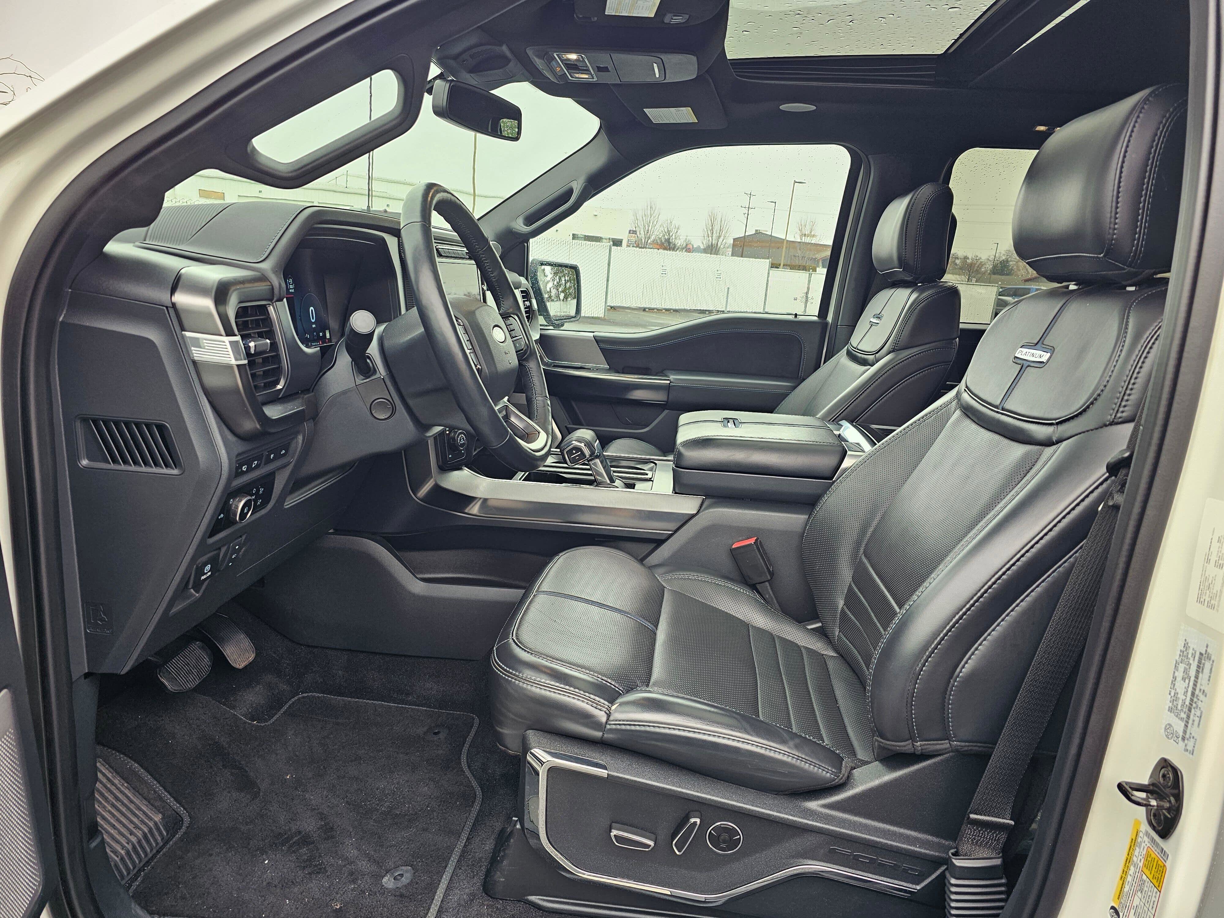 Used 2024 Ford F150 Platinum w/ FX4 Off-Road Package image 12