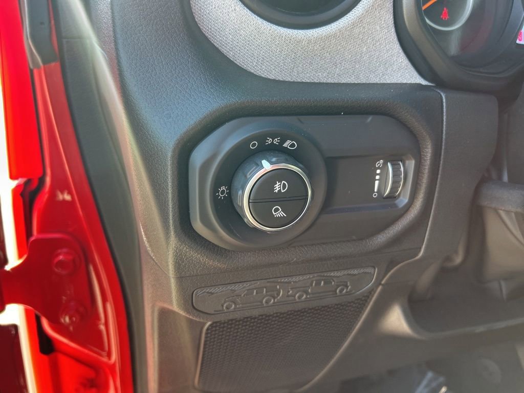 Certified 2024 Jeep Gladiator Sport image 35