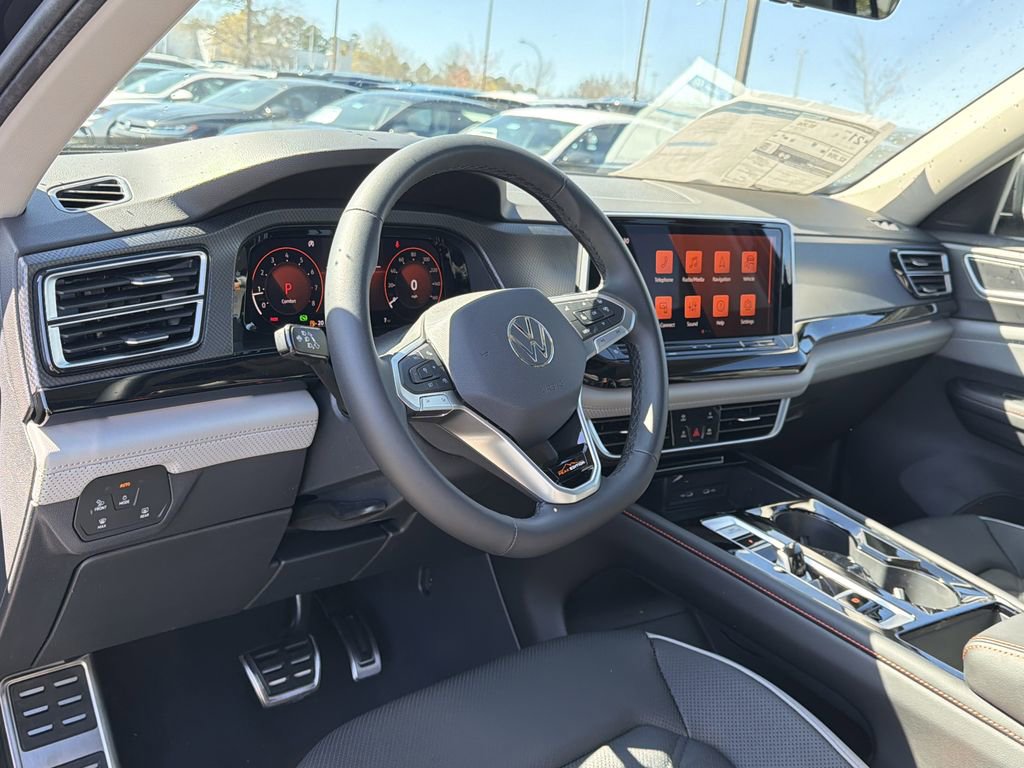 New 2026 Volkswagen Atlas Peak Edition image 10