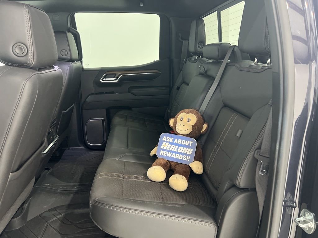 Used 2023 Chevrolet Silverado 1500 High Country w/ High Country Premium Package image 24