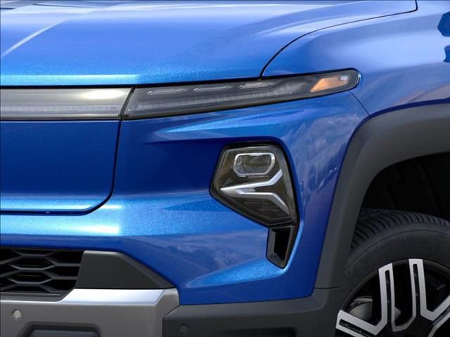 New 2026 Chevrolet Silverado EV LT image 10