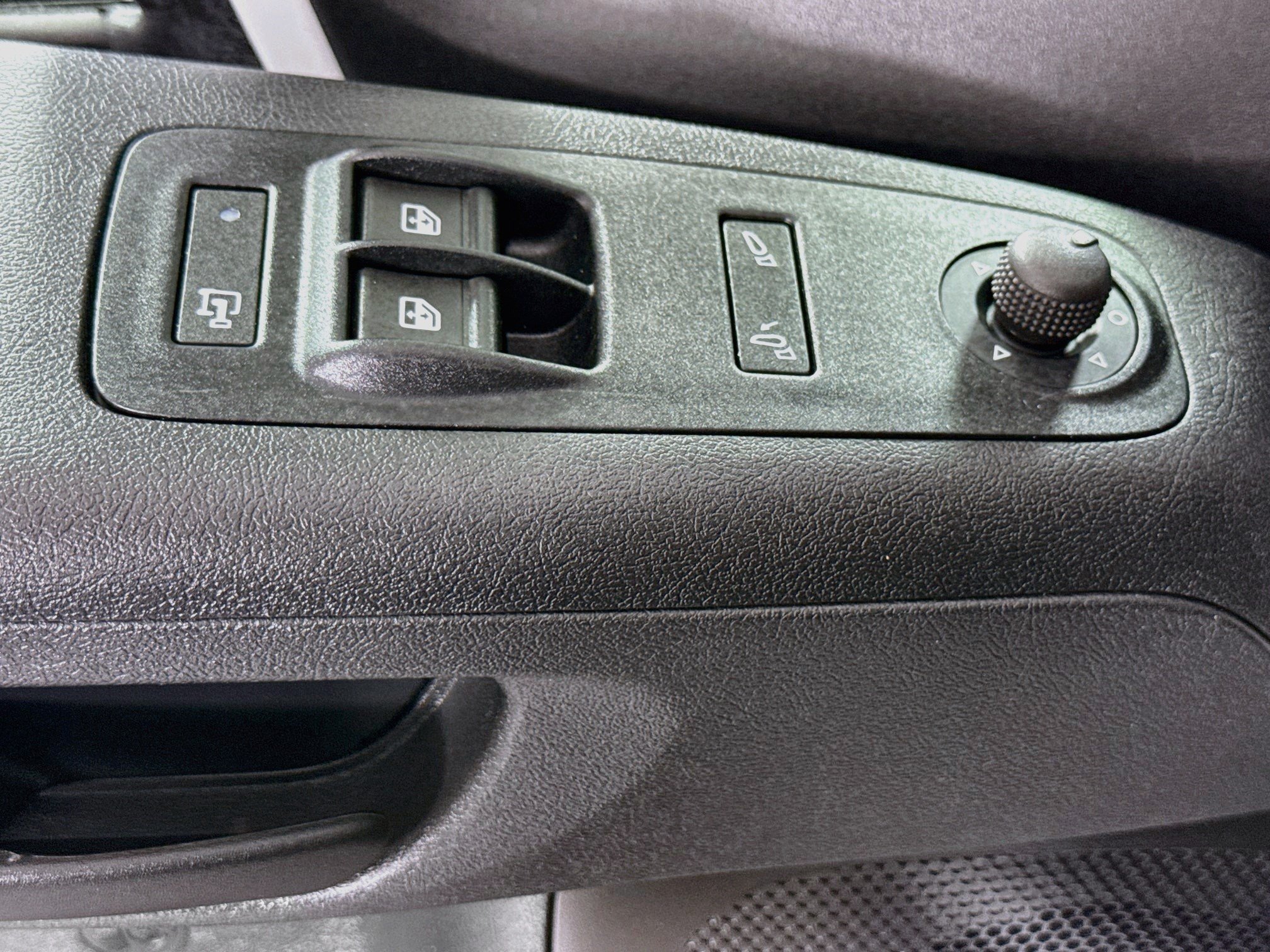 Used 2024 RAM ProMaster 1500 w/ Safety Group FWD image 24